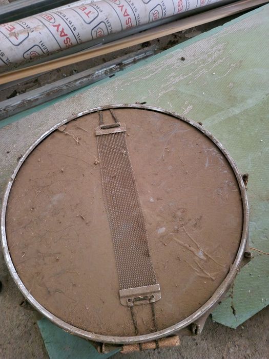 Барабан и тупан.