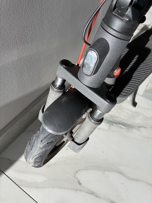 Тротинетка Xiaomi scooter elite