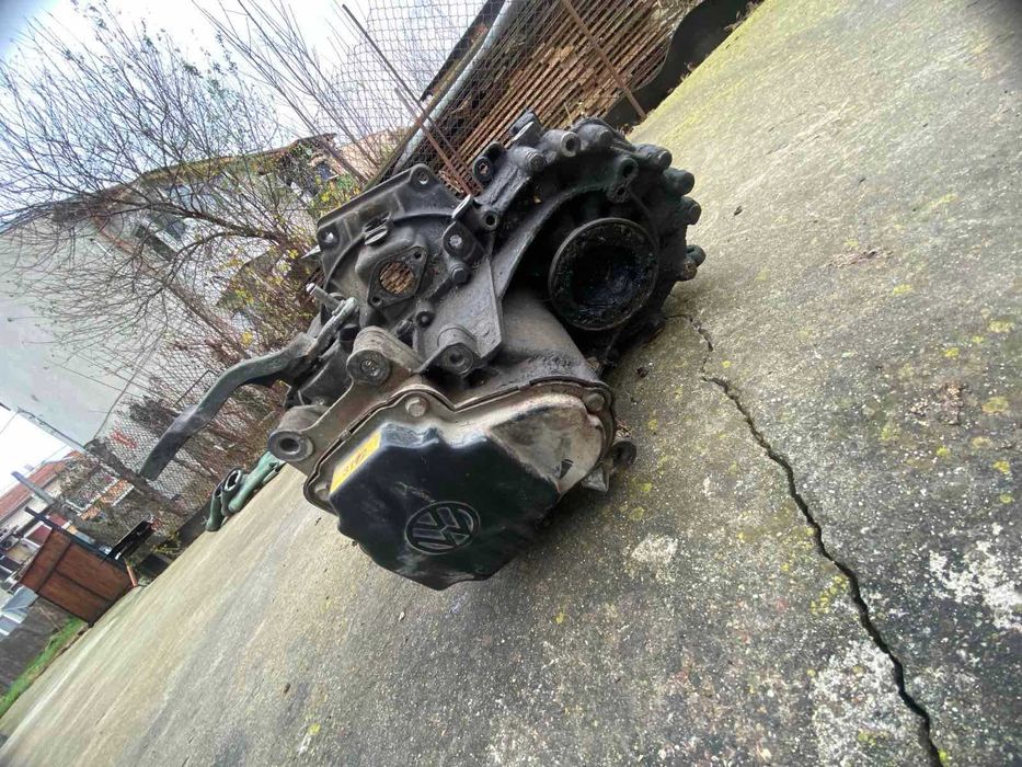 Скоростна кутия 5-степенна от голф 4-ка 90/110кс