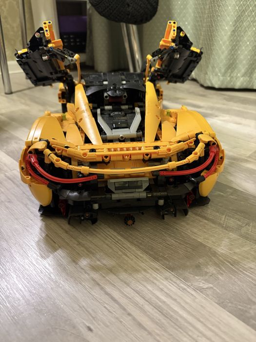 Лего Mclaren P1, 3893 детали