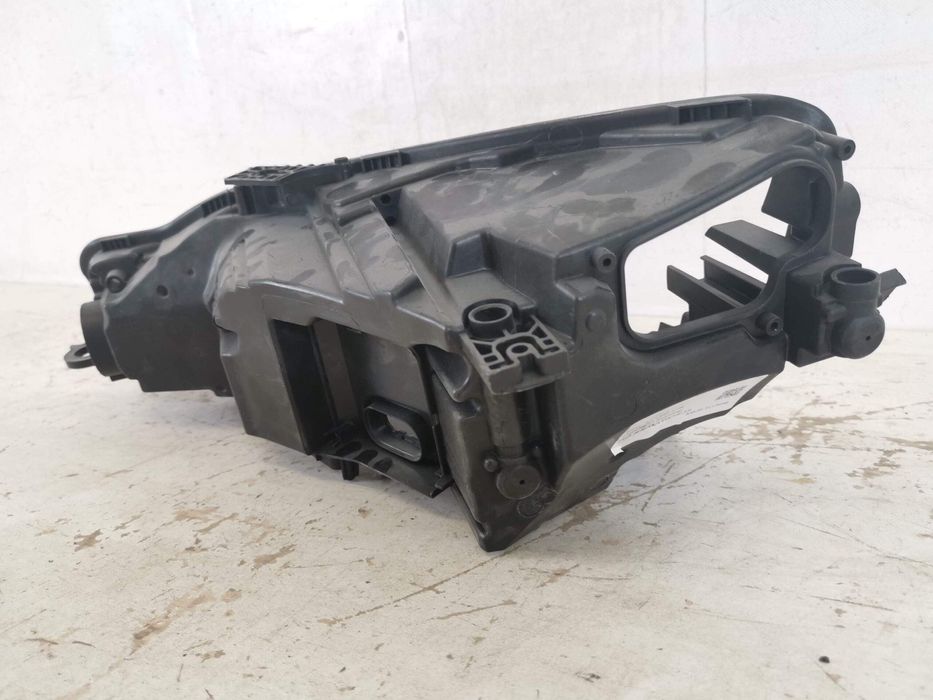 Корпус За Фар Десен Led Ауди А5 2 [ - ] В Добро Състояние Audi A5 2 [