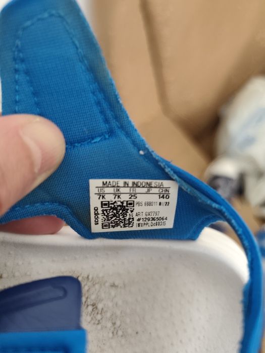 Сандали  за момче Adidas.