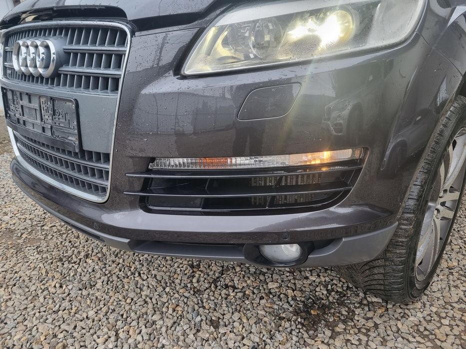 Предна броня AUDI Q7 2005 - 2009 ЧЕРНА (1462) Диз