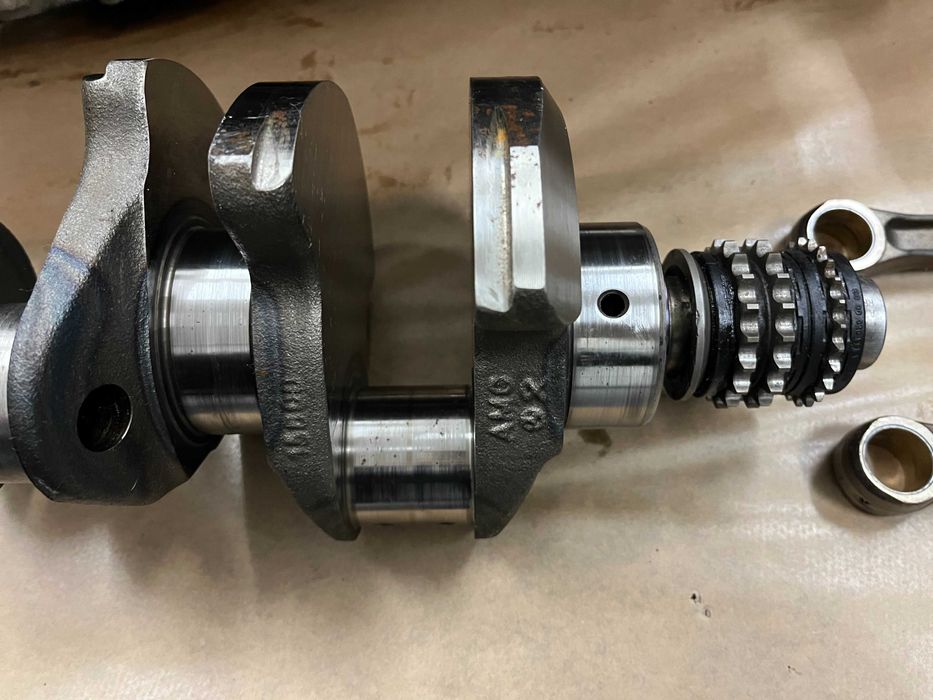 Колянов вал за ремонт M156 6.2 V8 63 AMG 63AMG E63 ML63 Cl63 CLK63