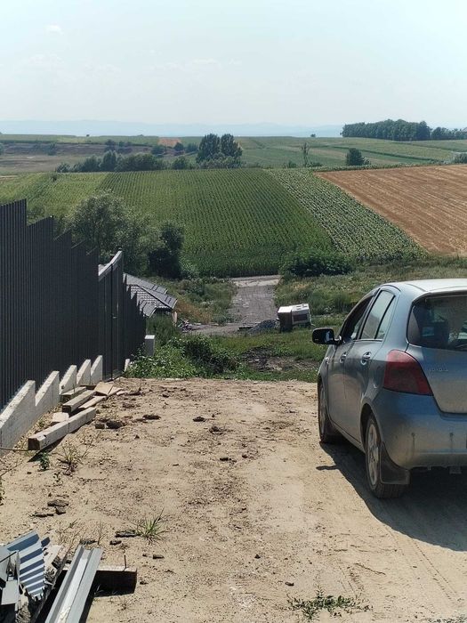 Vând teren în Moara, parcele la dimensiunea dorită de client, str. Tinoasa 6500 EUR/ar