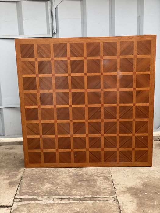 Стол на топчан орех 1,5/1,5