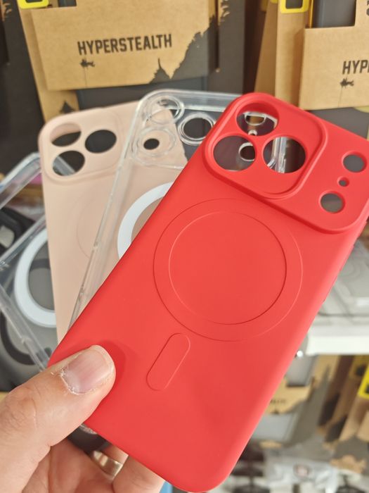 IPhone 18 Pro /17 Pro  Magsafe луксозни гърбове