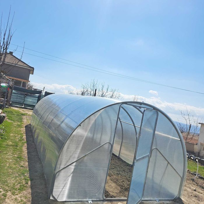 Професионална оранжерия – UV поликарбонат, 40x20 профил, безплатна доставка