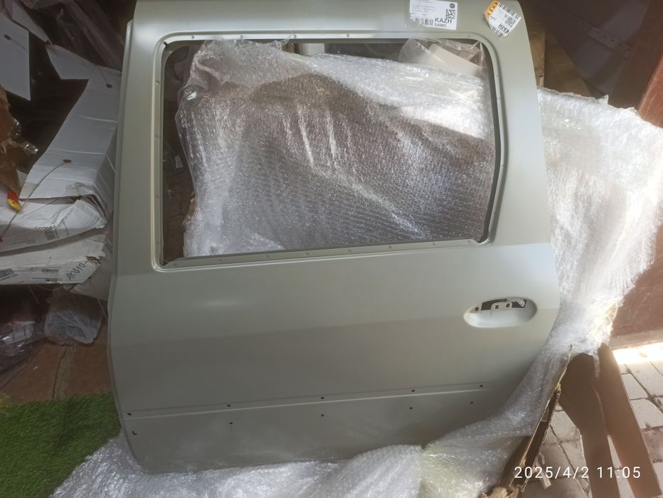 Двери ЛАДА ЛАРГУС  Перед зад