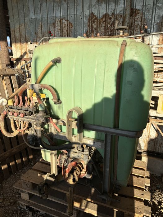 Mig azot , erbicidator 400 l