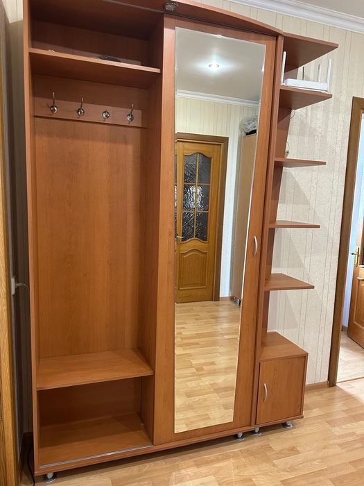 Шкаф-стенка в прихожую