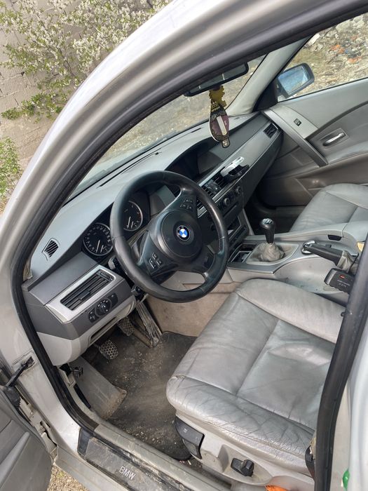 Bmw e60 525 Manual