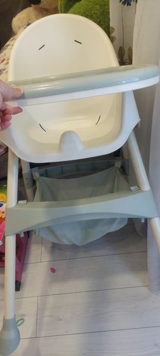 Scaun masa copii + cadou o  jucarie