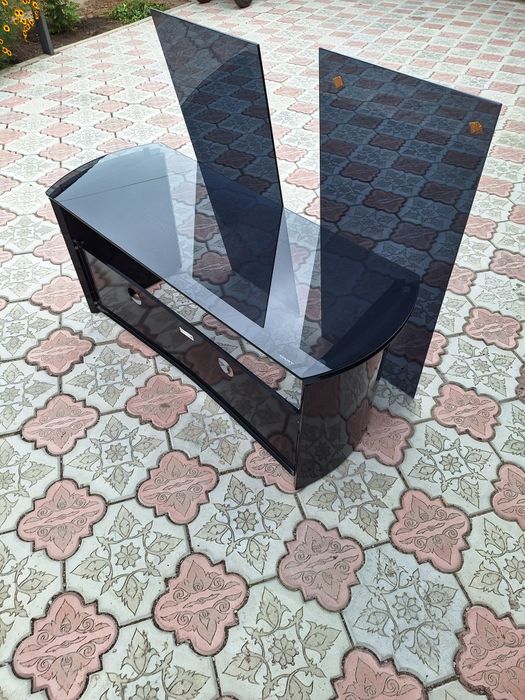 Подставка под телевизор