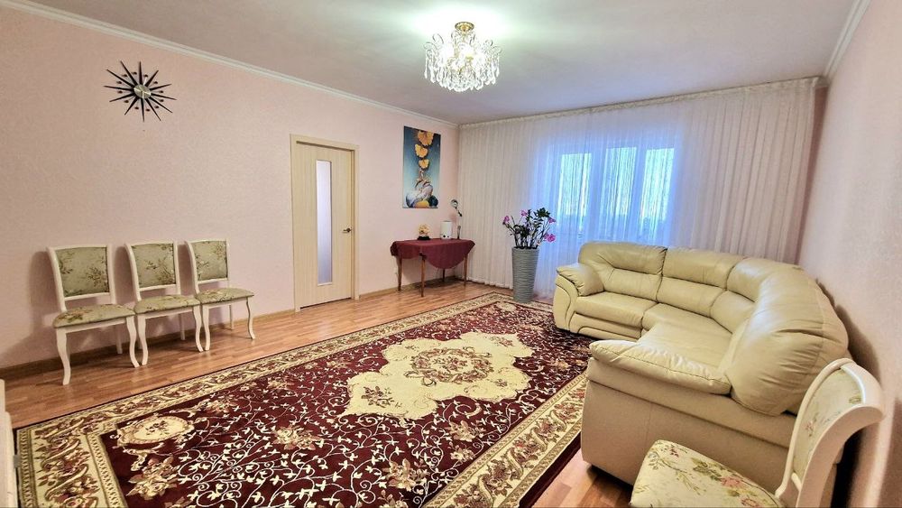 Квартира 2-комнатная 77 кв.м