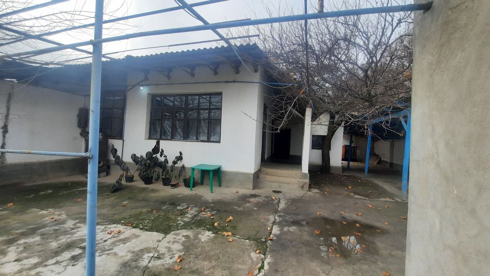 Uy sotiladi 4 sotih Qibrayda