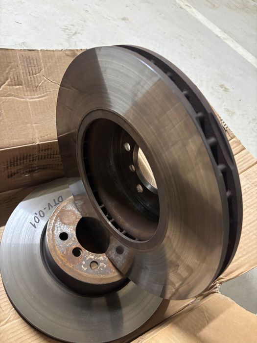 Спирачни дискове 324mm TRW от BMW 530D