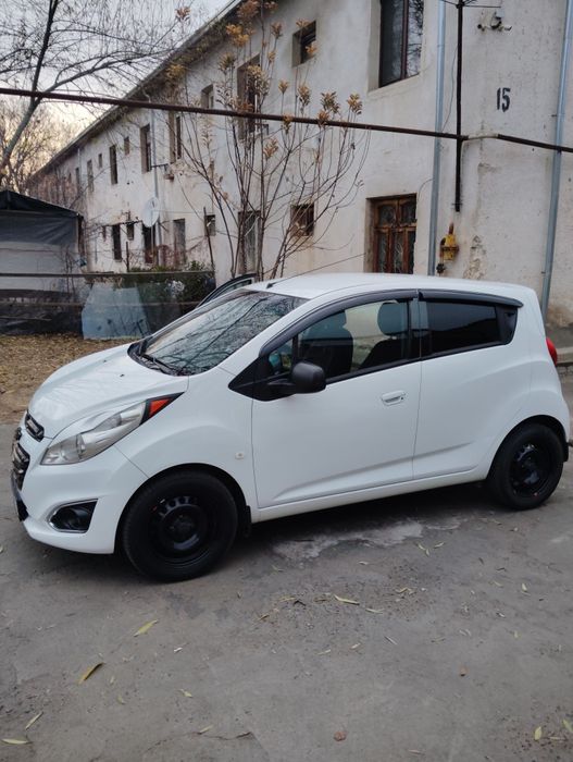 Автомобиль Спарк 2 позиция