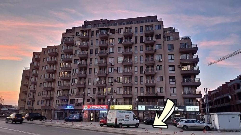 Паркомясто под наем