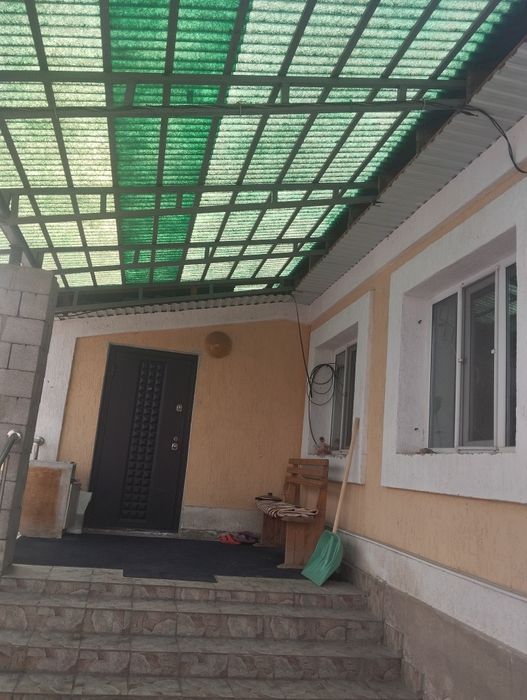 Продам дом в центре Каскелена