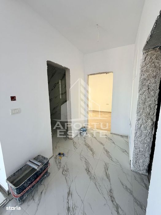 Apartament cu 2 camere, etaj intermediar, zona Planetelor