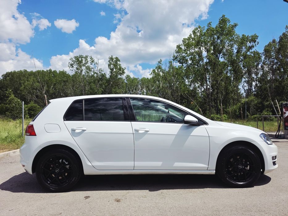 VW Голф 7  1.6 TDI