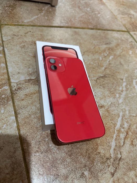 Продам айфон/iphone 12