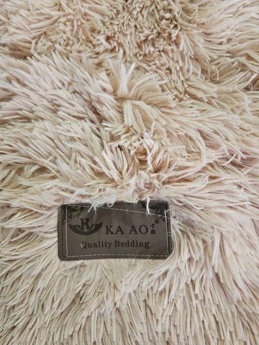 Плед, покрывало.