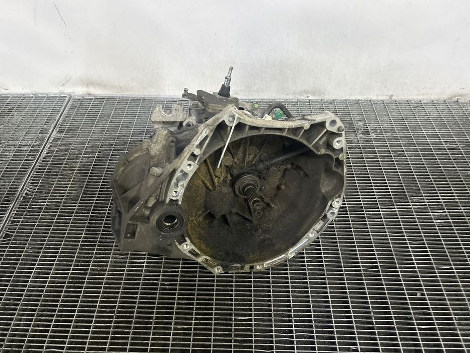 Cutie de viteze Nissan Qashqai Facelift 2.0 Benzina 2010 - 2013 141CP Manuala 6 Trepte ...