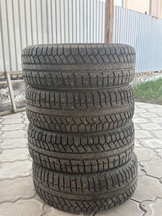 205/55R16 Зимние шины с шипами