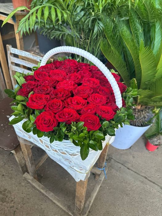 Jivoy buket gullar atirgul