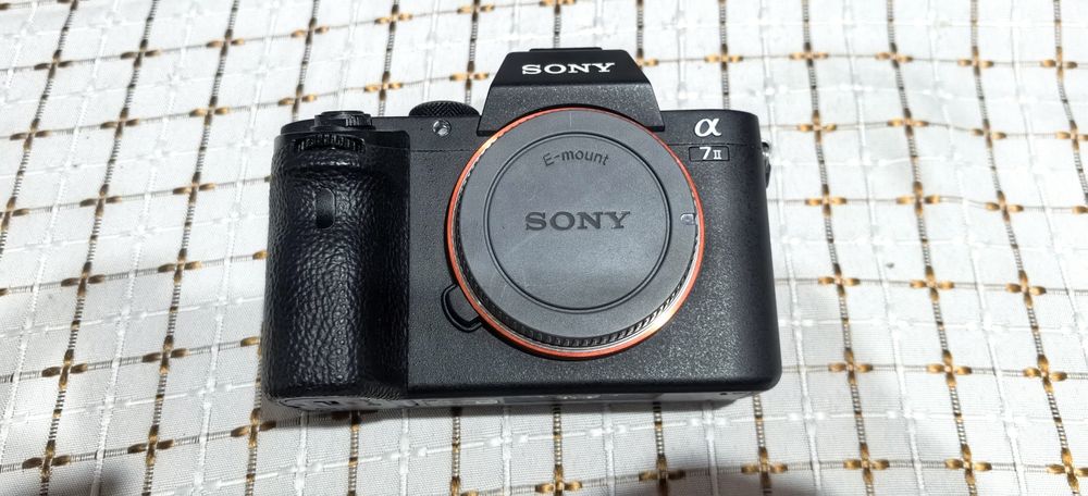 Sony A7ii  întreținut impecabil