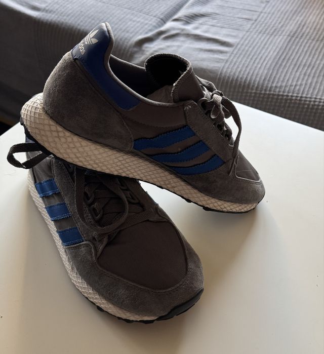 Adidas Forest Grove Originals 40 номер – като нови (неносени)