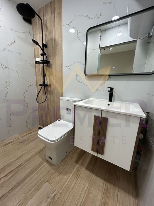 Продава се Тристаен апартамент в Варна, Възраждане 2 - 80 кв.м за 1052 €/кв.м - Снимка #9