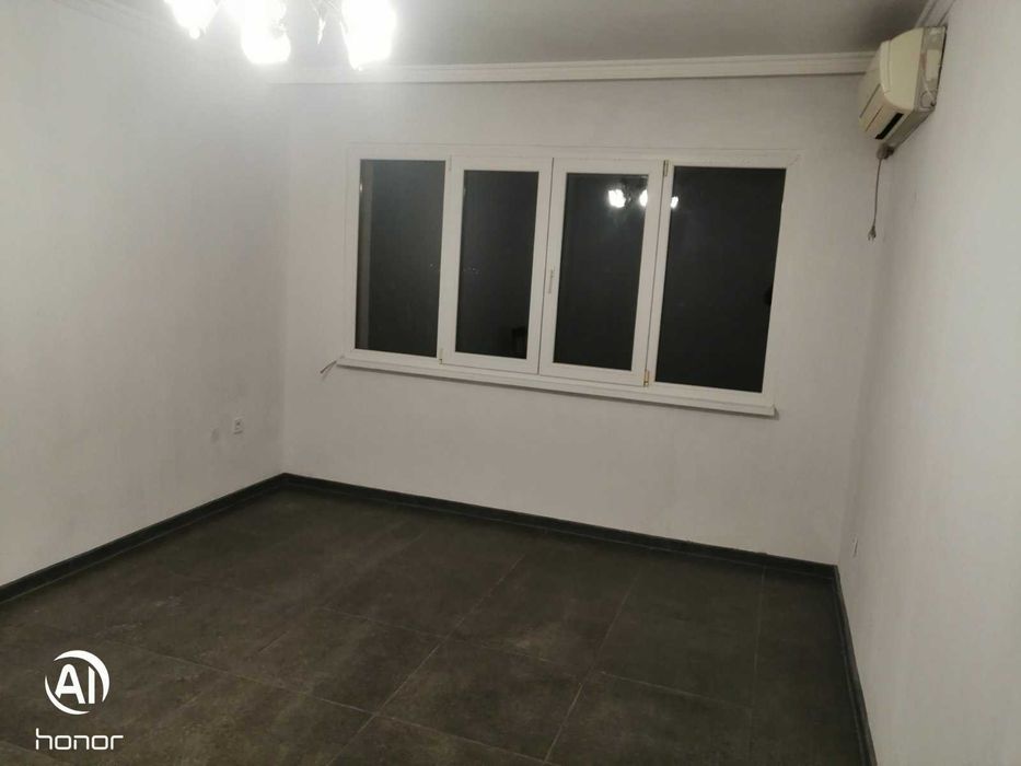 Апартамент 2 стаи и кухня - Център