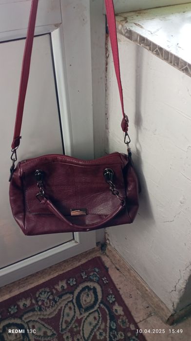 Продам женские сумки