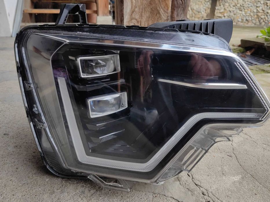 Фар Kia Niro LED десен / Фар Киа Ниро Оригинален