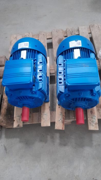 Продам электродвигатель