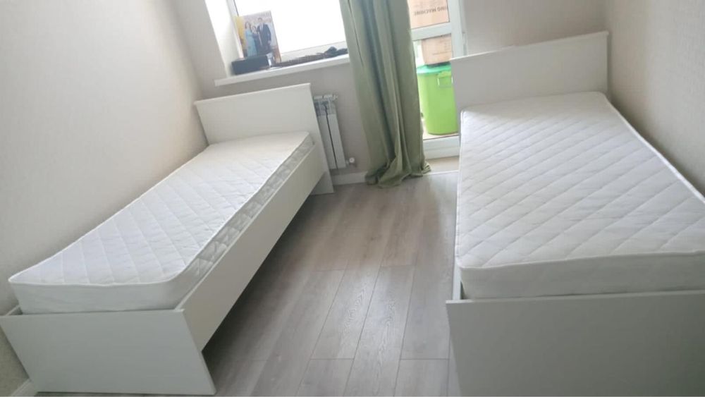 Односпальные кровати.