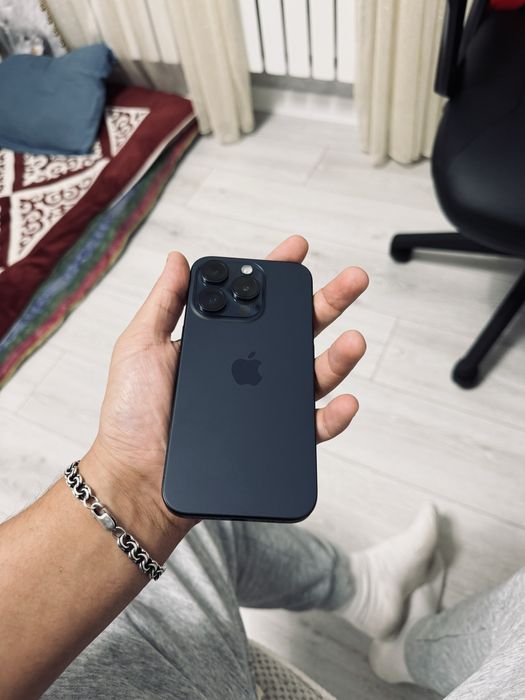 Iphone 15 pro в отличном состоянии без ремонта