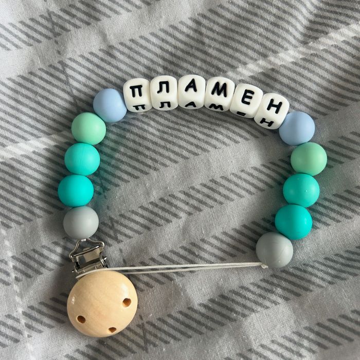 Бебешки клипсове за биберон