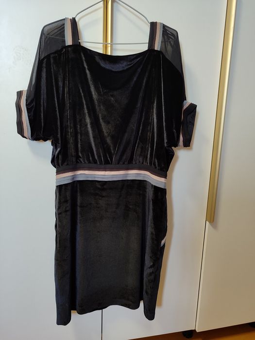 Продам новое платье!