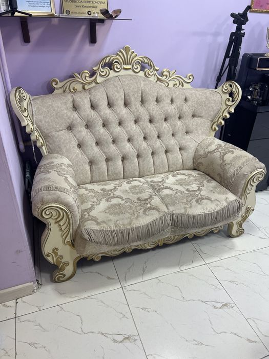 Диван для роботы