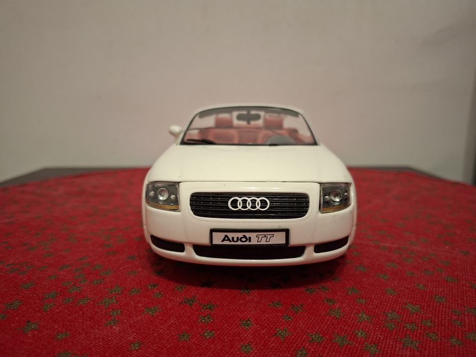 Macheta Audi TT,scara  1/18