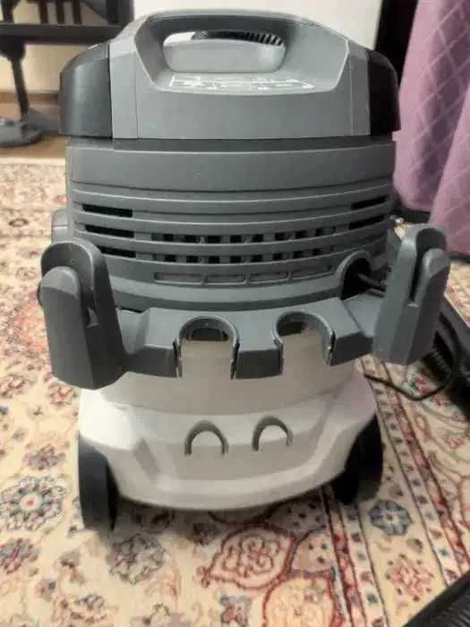 Моющий пылесос Karcher SE 6100