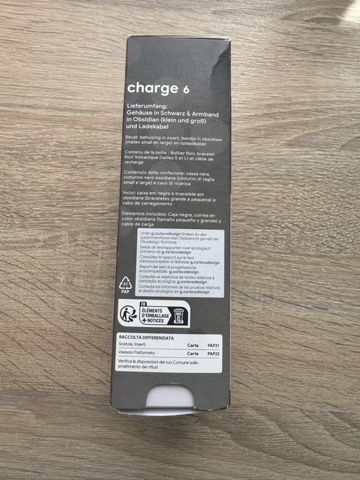 Fitbit Charge 6 с подарък 5 каишки