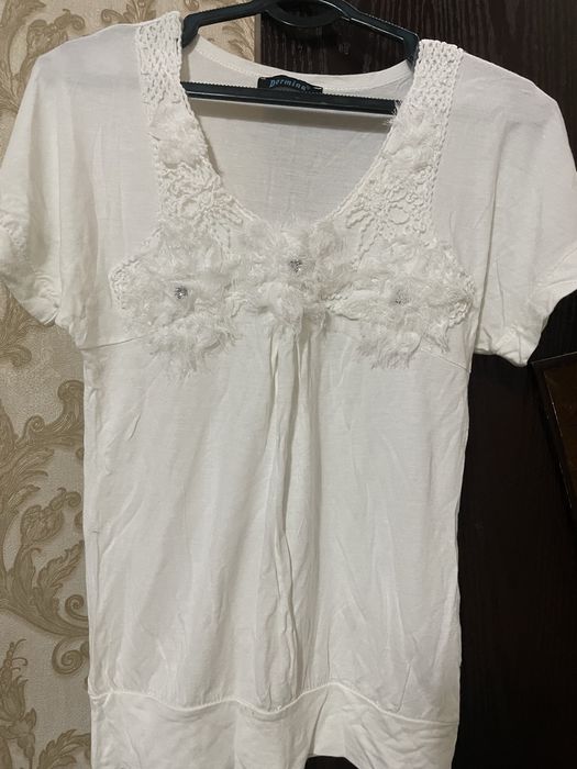 Рубашки и блузки разные в отличном состоянии