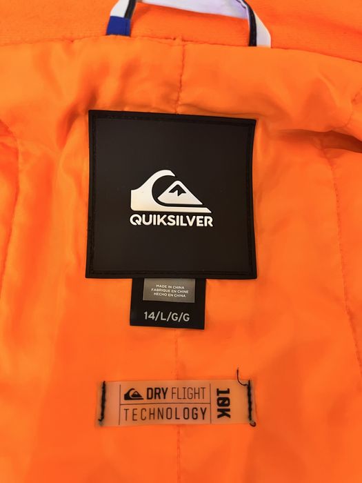 Яке Quiksilver за ски