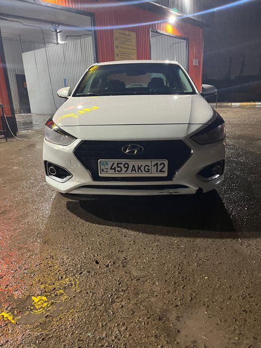 Hyundai accent 2019