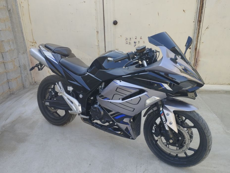 Kavasaki H2 mototsikl